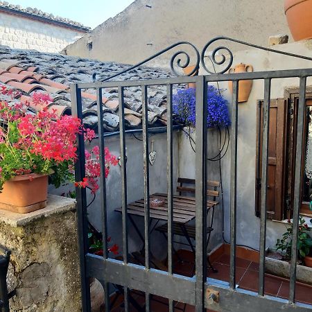 La Casa Del Pittore Di Petralia เปตราเลียโซปรานา ภายนอก รูปภาพ