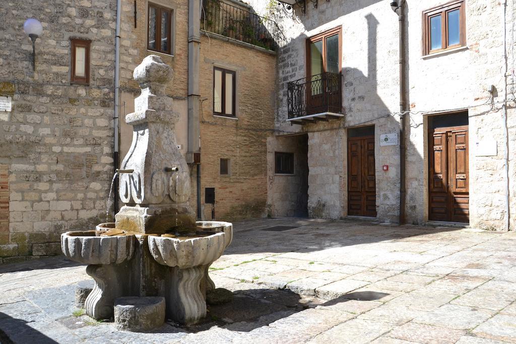 La Casa Del Pittore Di Petralia เปตราเลียโซปรานา ภายนอก รูปภาพ