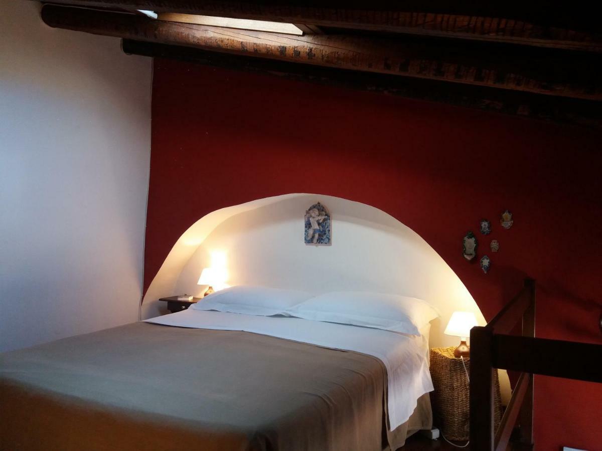 La Casa Del Pittore Di Petralia เปตราเลียโซปรานา ภายนอก รูปภาพ